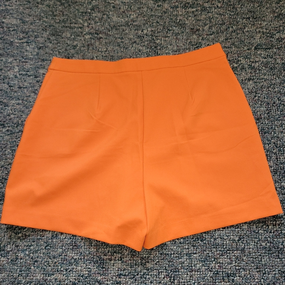 Rachel Zoe Vibrant Orange High-Rise Pull-On Shorts - Picture 5 of 8